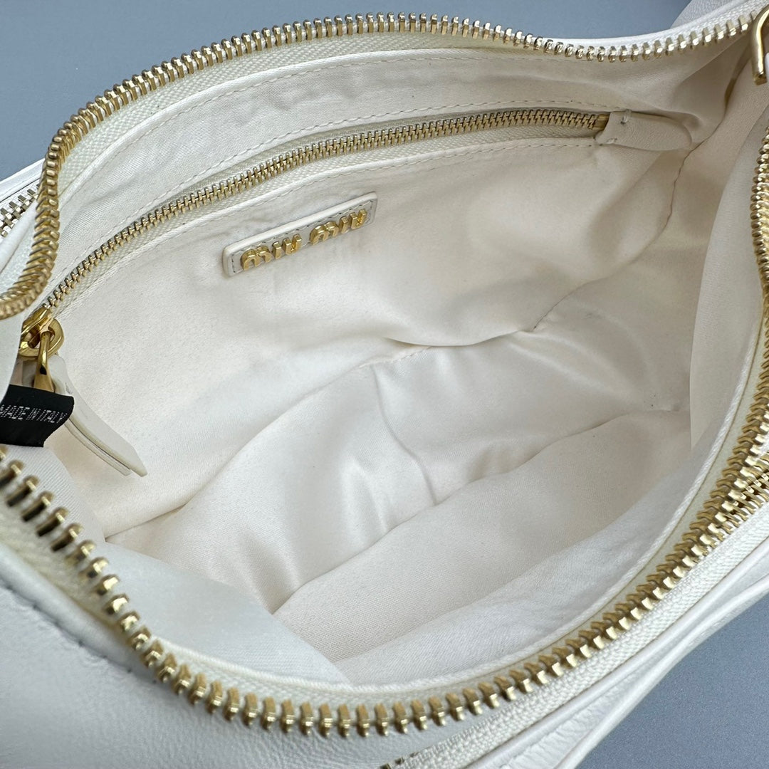 Pronta Entrega – Bolsa Miu Miu Pocket em Couro Napa