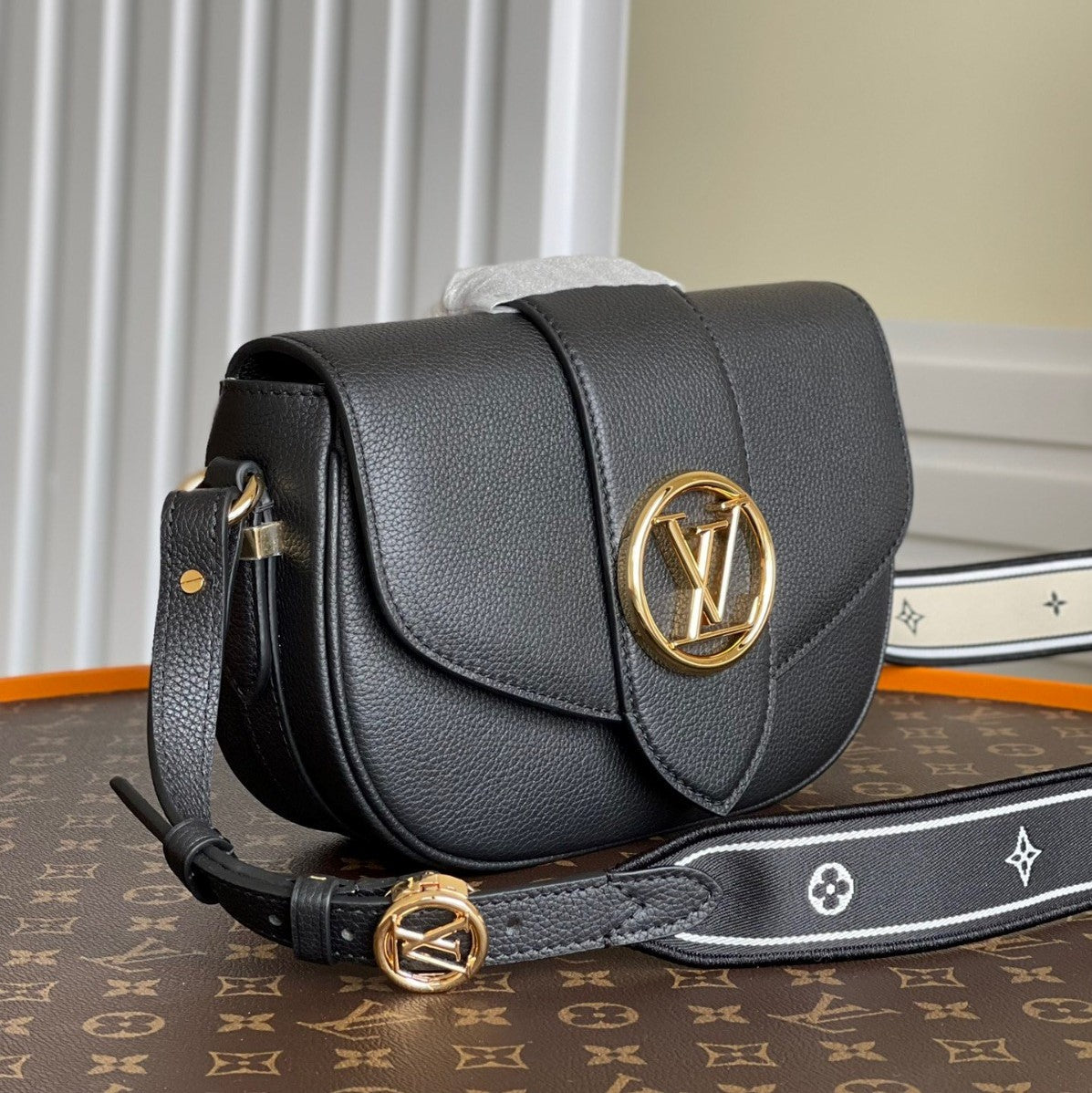 Pronta Entrega – LV Pont 9 Soft MM