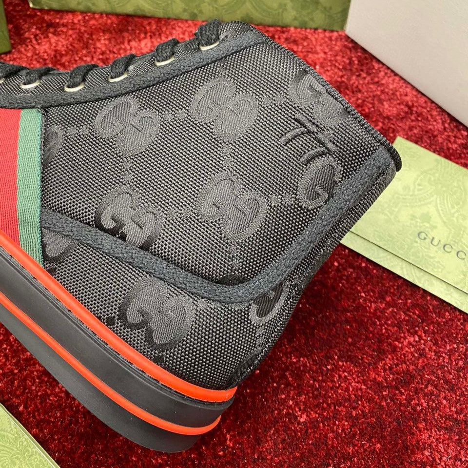 Pronta Entrega – Tênis Modelo Gucci