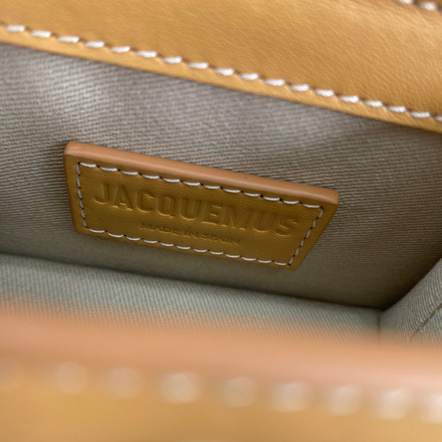 Pronta Entrega – Bolsa Modelo Jacquemus Le Chiquito