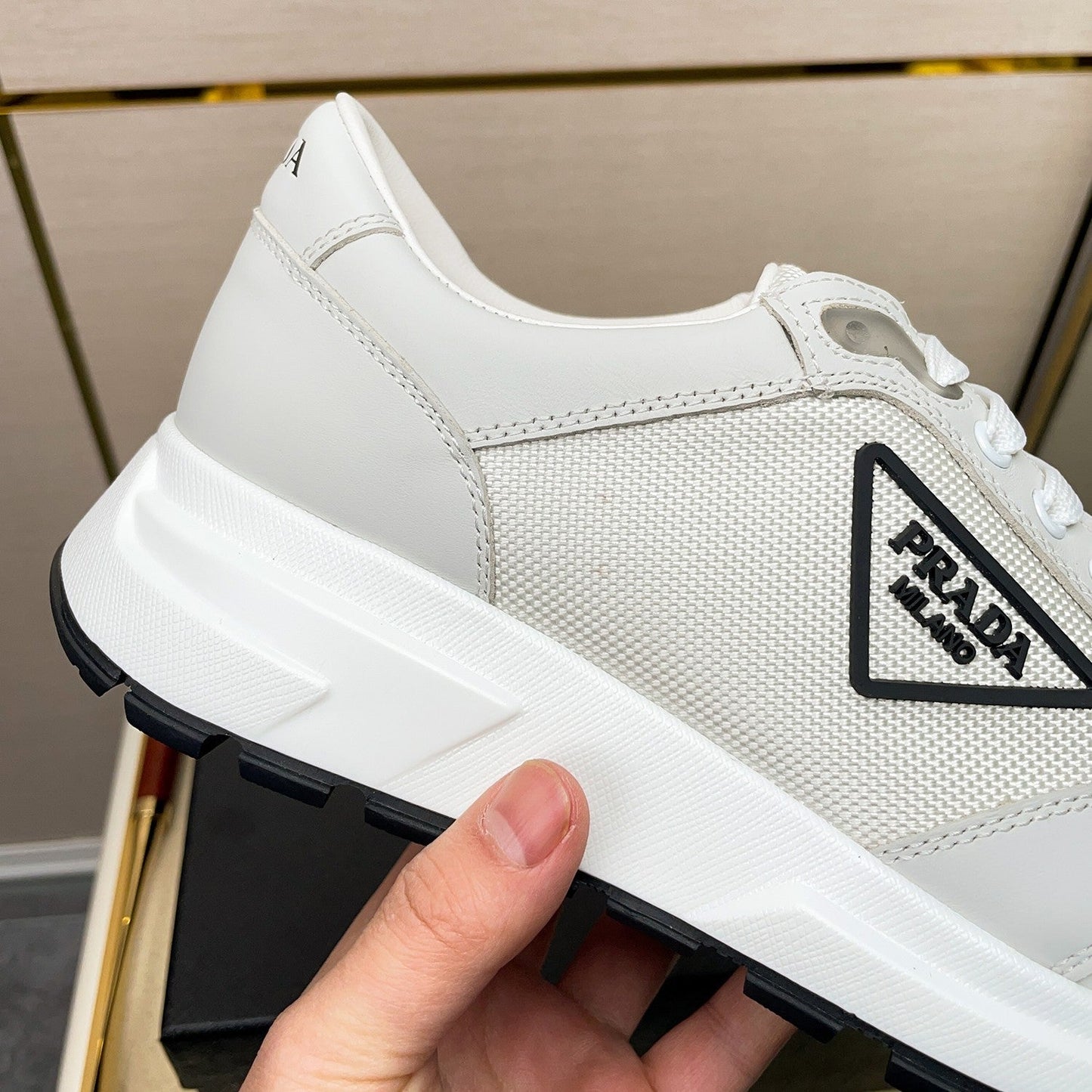 Pronta Entrega – Tênis Modelo Prada