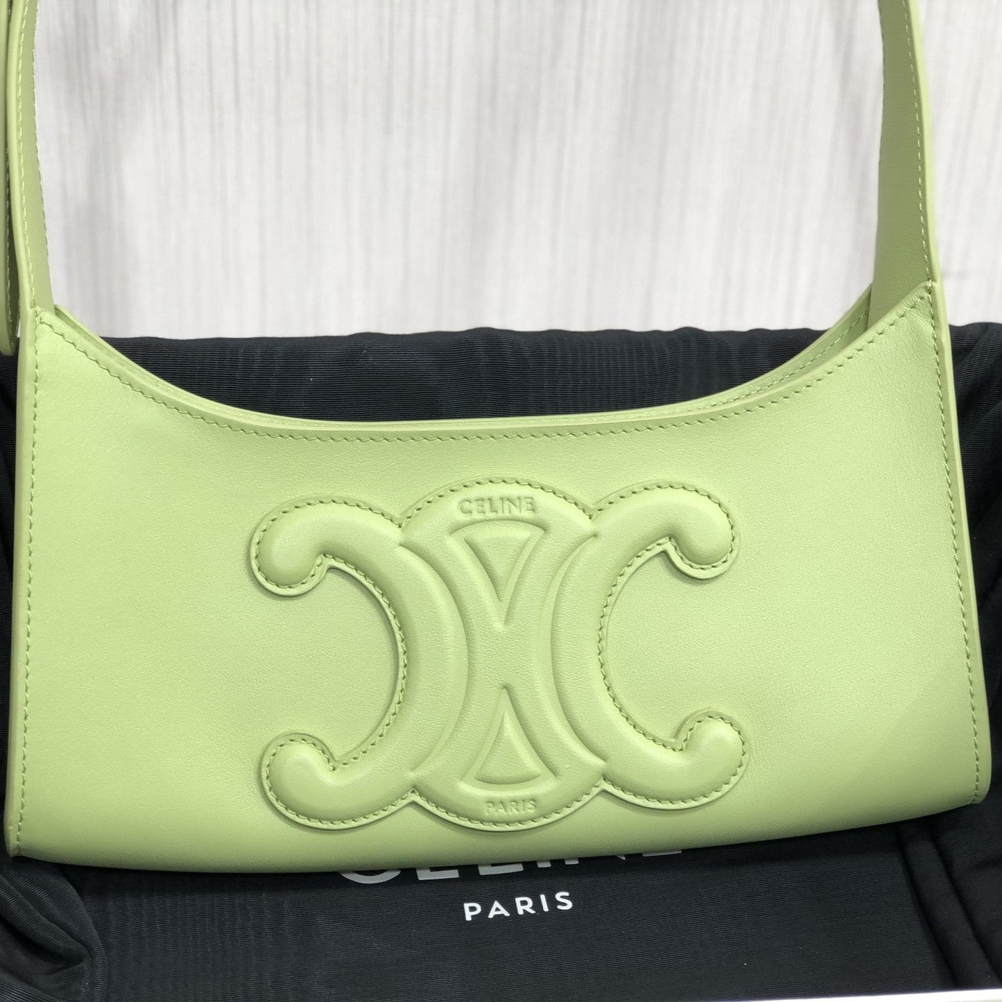 Pronta Entrega – Bolsa Modelo Celine Smooth Triomphe Ciur
