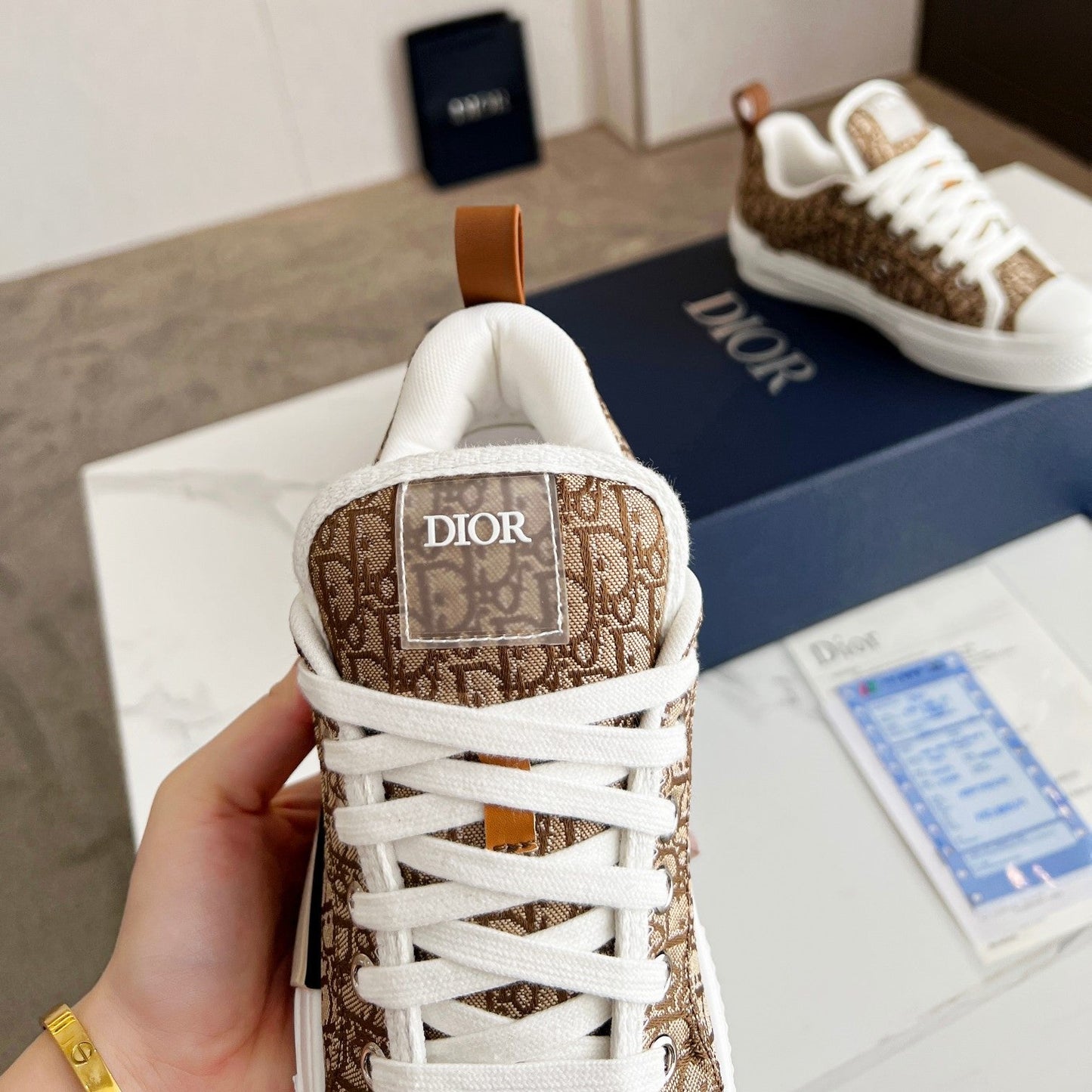 Pronta Entrega – Tênis Modelo Dior
