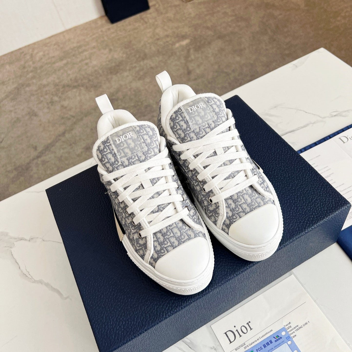 Pronta Entrega – Tênis Modelo Dior