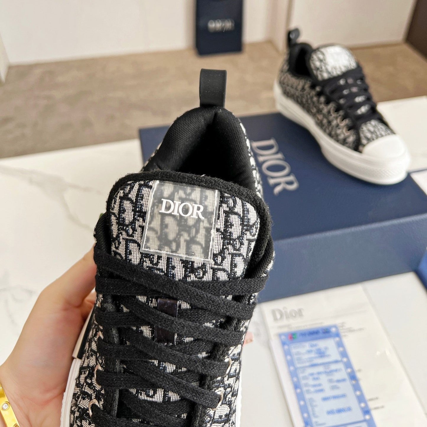 Pronta Entrega – Tênis Modelo Dior