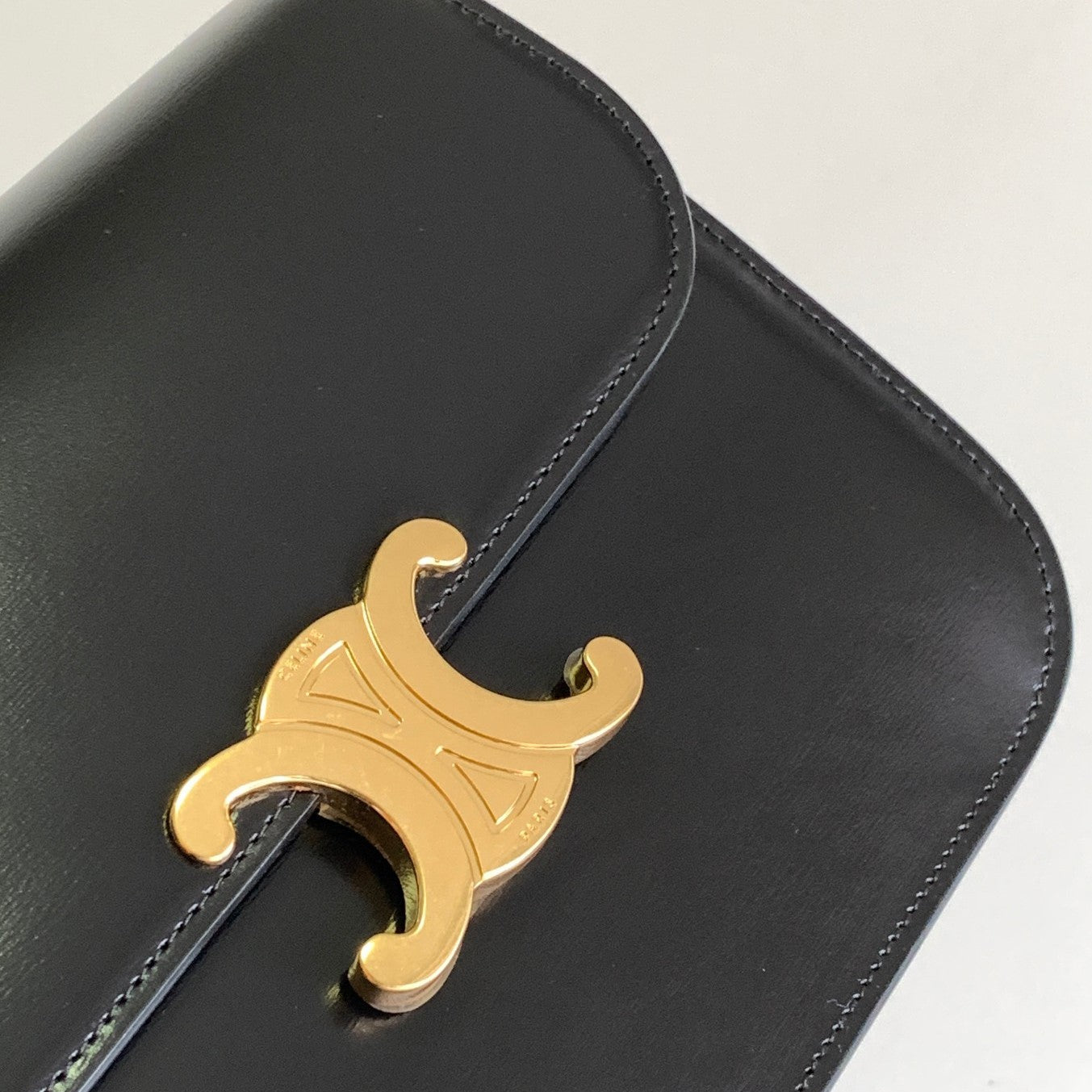 Pronta Entrega – PRONTA-ENTREGA – Bolsa Modelo Celine Teen