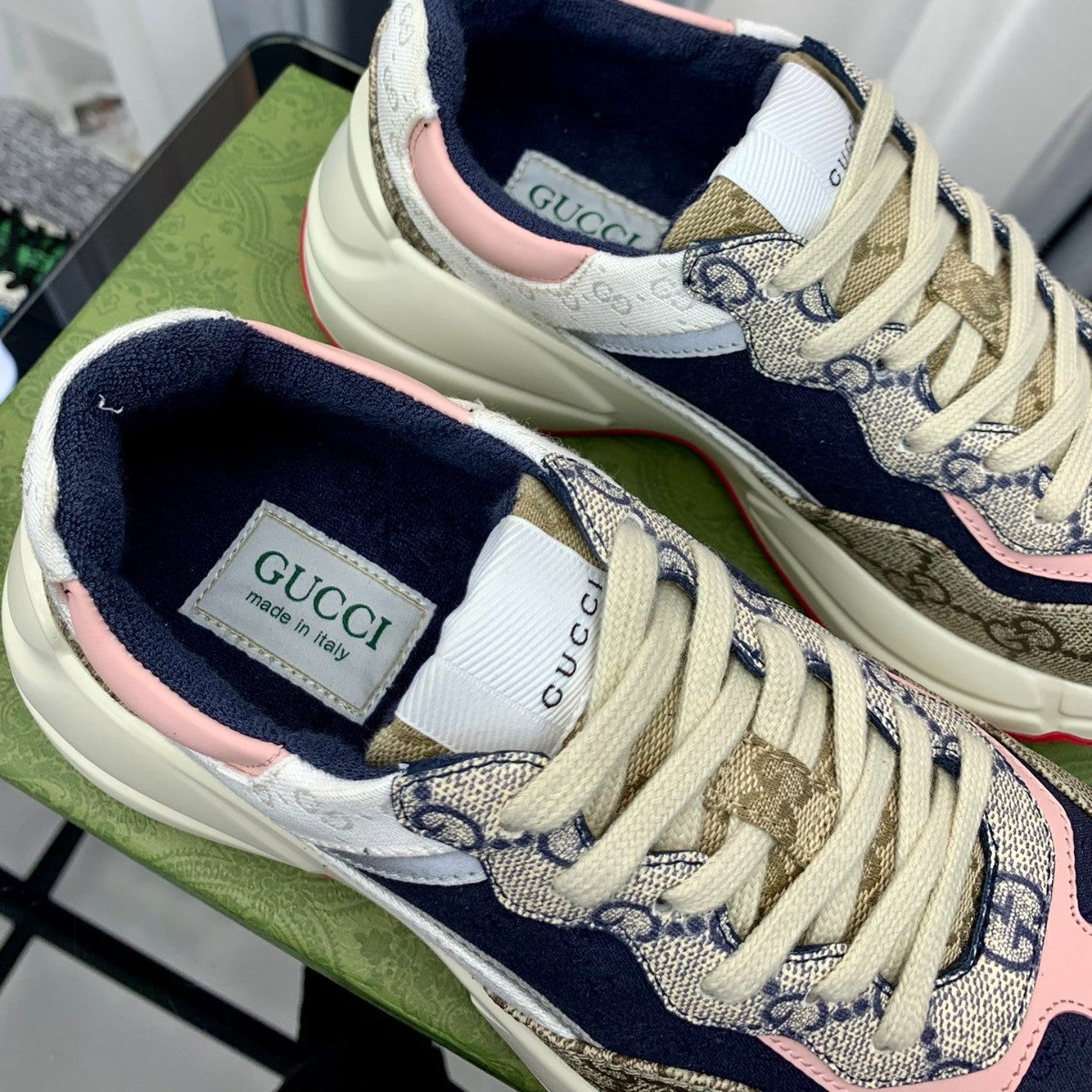 Pronta Entrega – Tênis Modelo Gucci