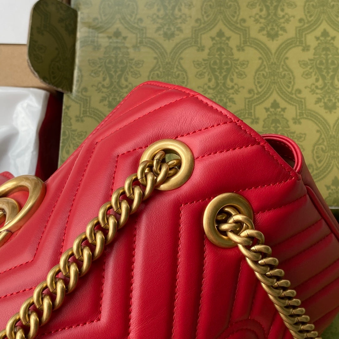 Pronta Entrega – Gucci Bolsa GG Marmont Matelassê Média
