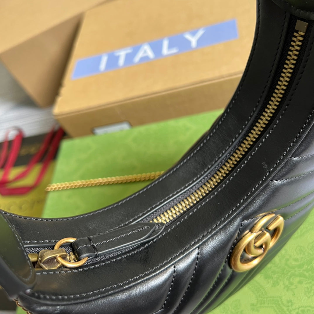 Pronta Entrega – Bolsa Gucci Mini GG Marmont Meia Lua