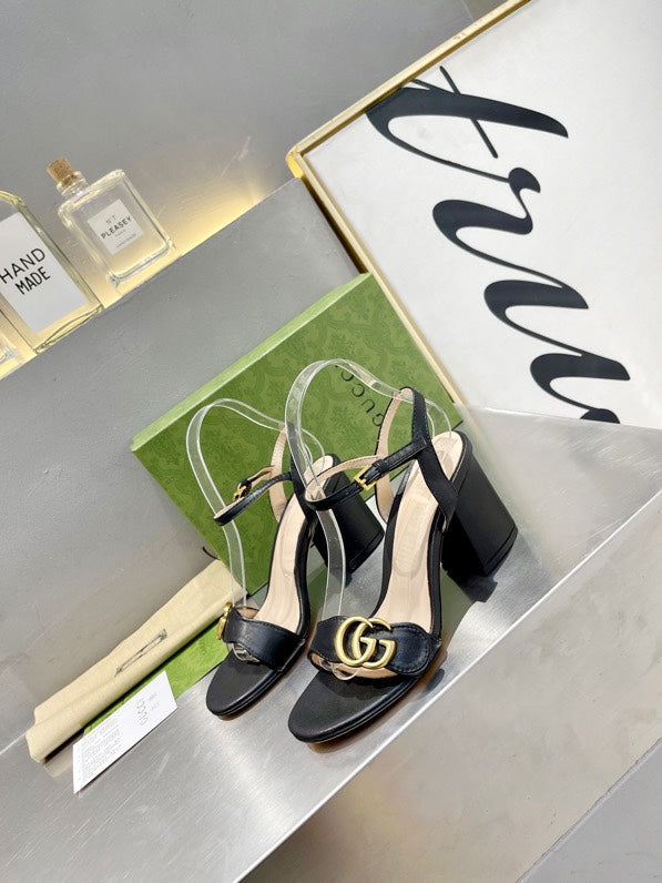 Pronta Entrega – Sandália Modelo Gucci de Couro com Logo