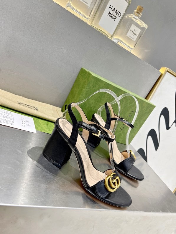 Pronta Entrega – Sandália Modelo Gucci de Couro com Logo