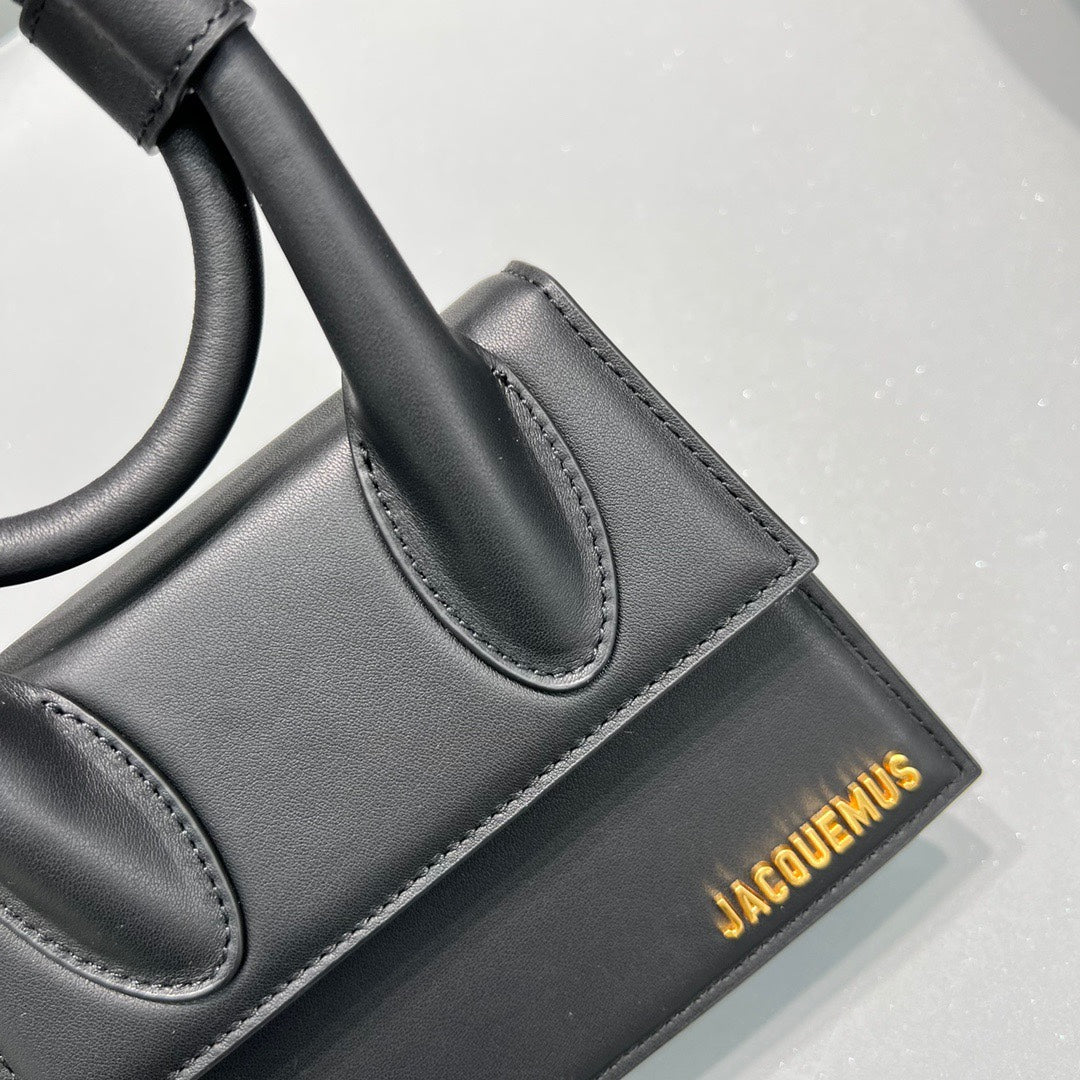 Pronta Entrega – Bolsa Modelo Jacquemus Le Chiquito Noeud