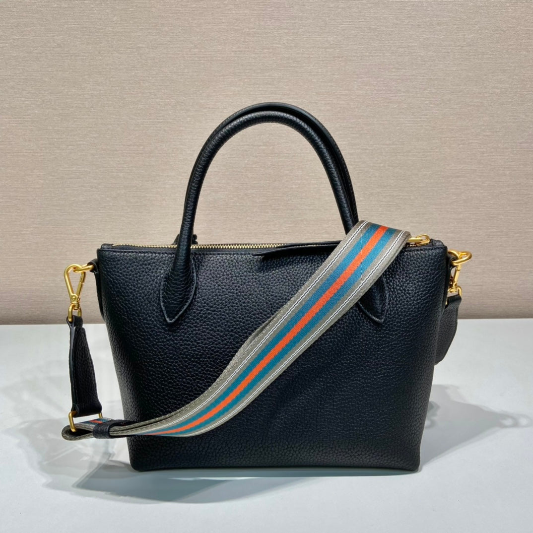 Pronta Entrega – Bolsa Modelo Prada Daino Preta Italiana