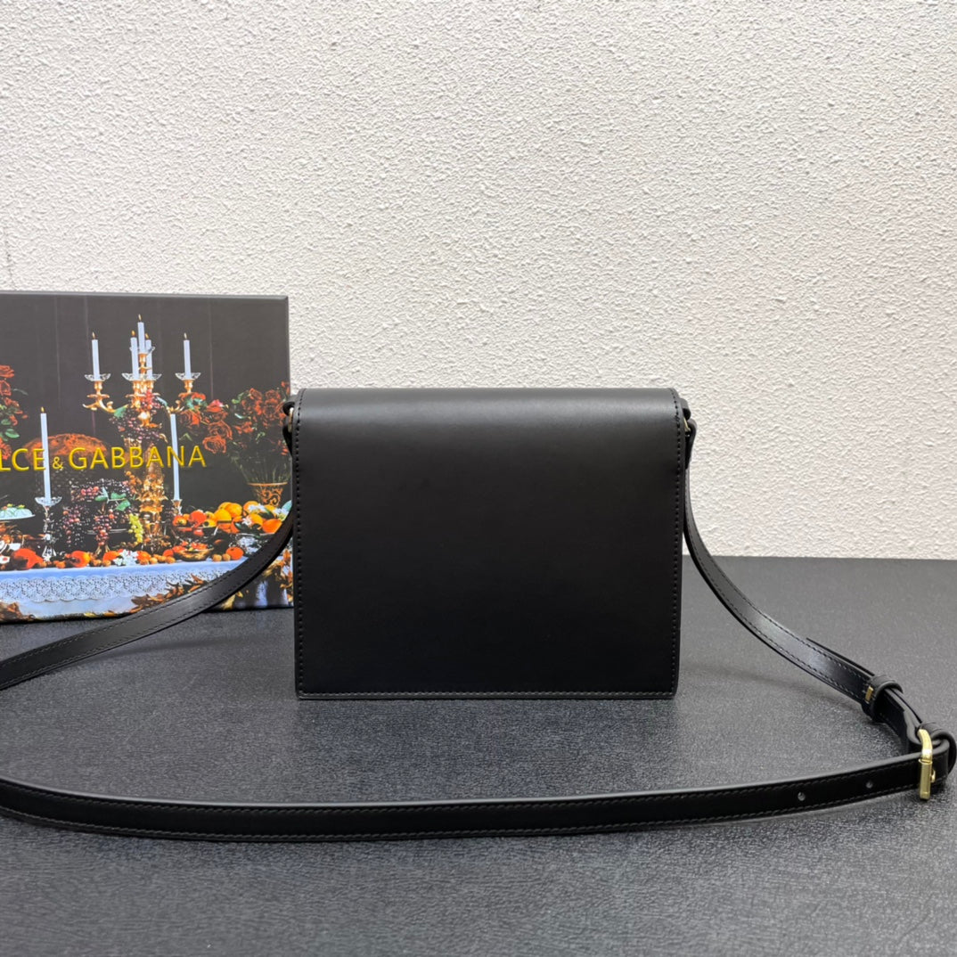 Pronta Entrega – Bolsa Modelo Dolce & Gabbana DG Longo