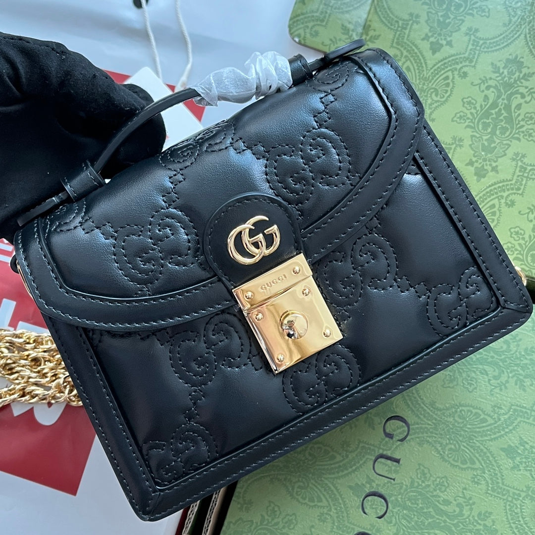 Pronta Entrega – Bolsa Gucci GG matelassê Pequena com Alça Superior