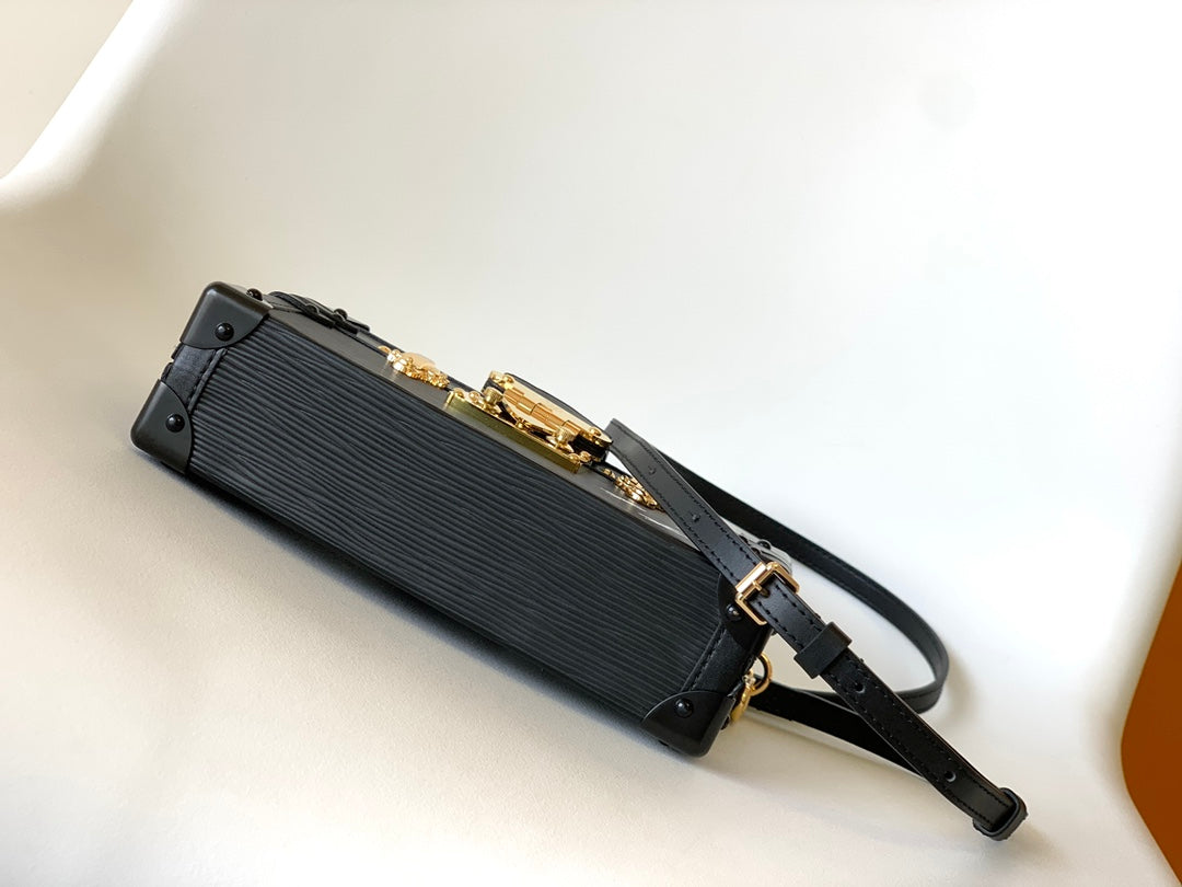 Pronta Entrega – Bolsa Louis Vuitton Petite Malle