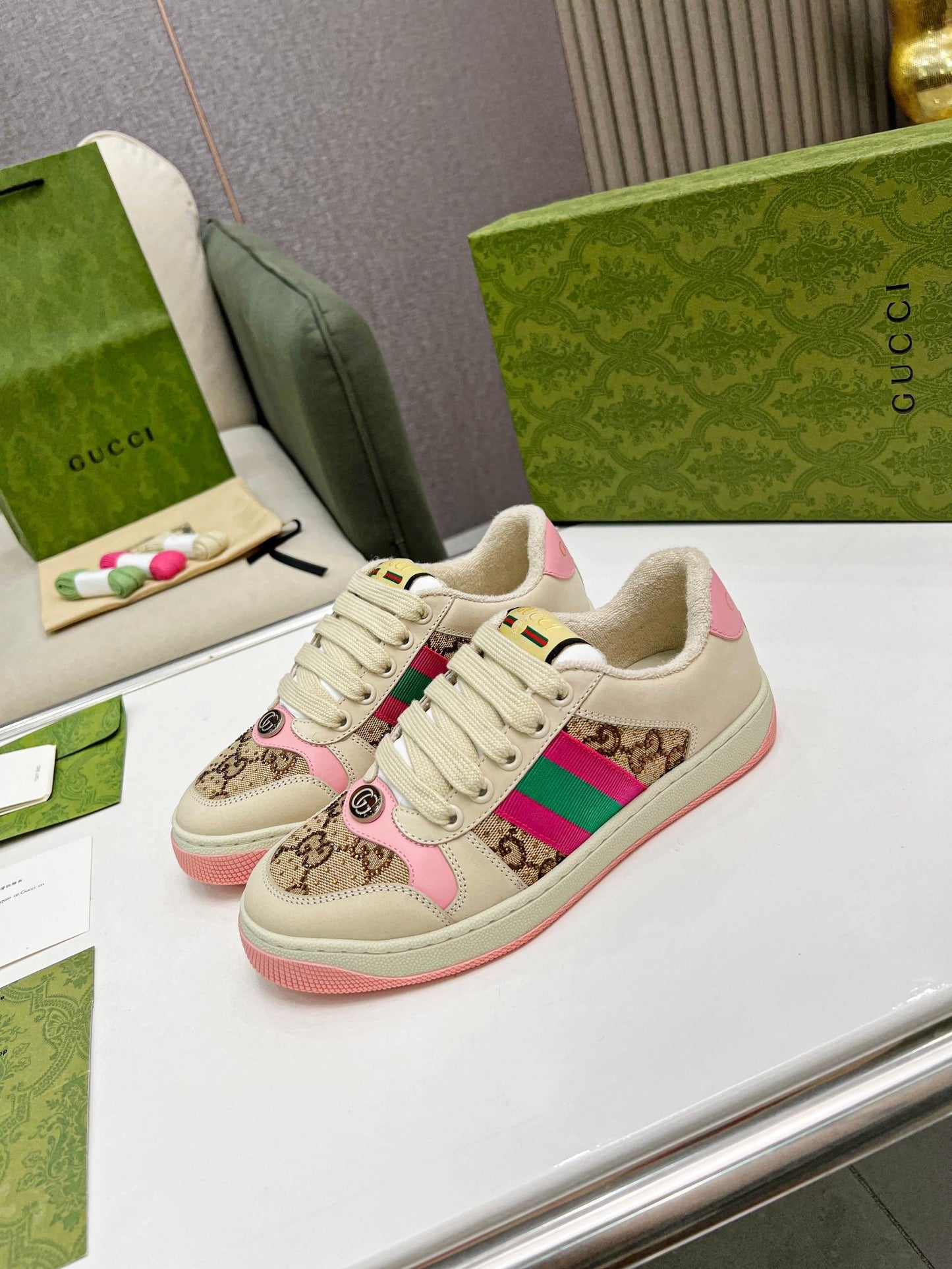 Pronta Entrega – Tênis Modelo Gucci GG Screener