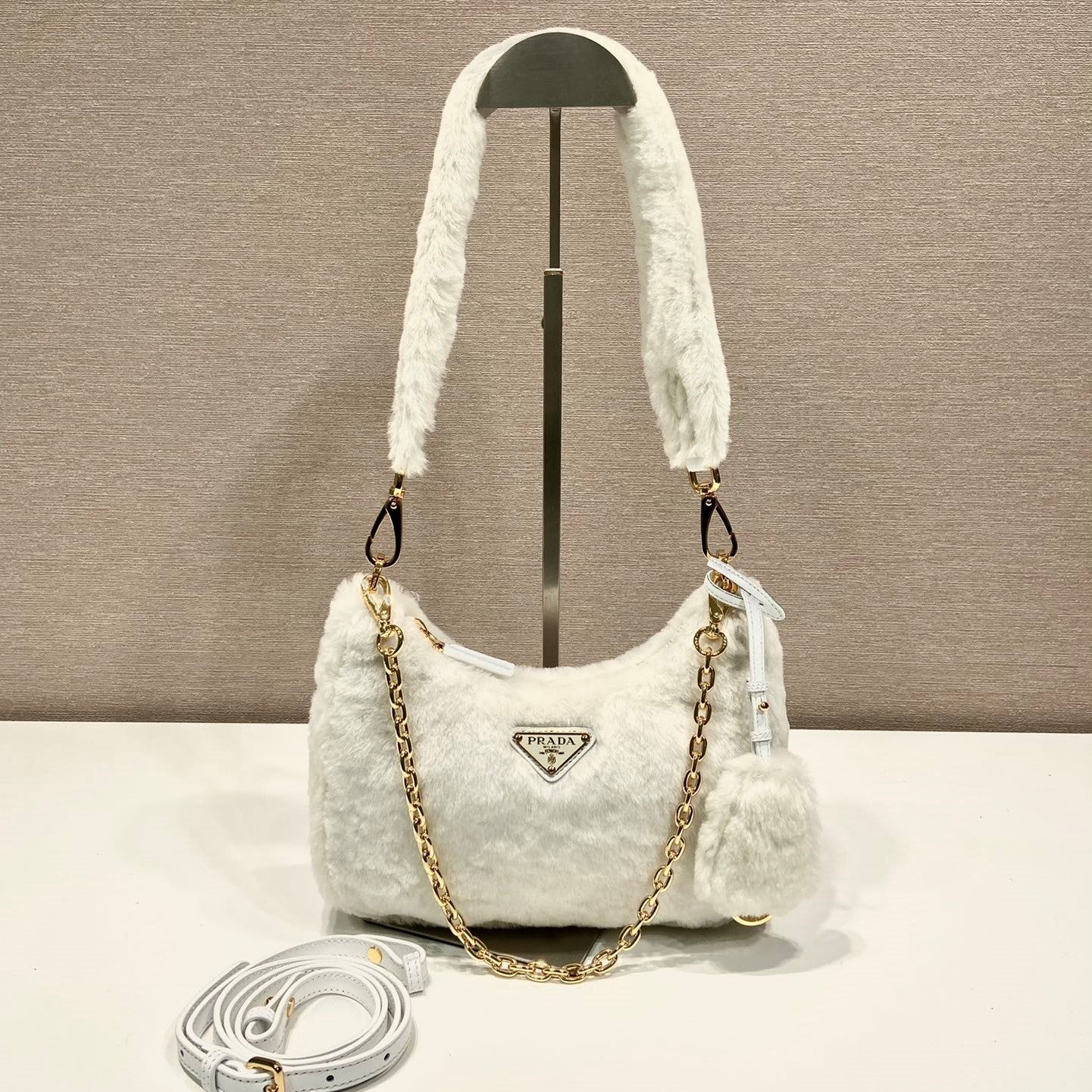 Pronta Entrega – Mini Bolsa Modelo Prada Galleria em Pele de Carneiro