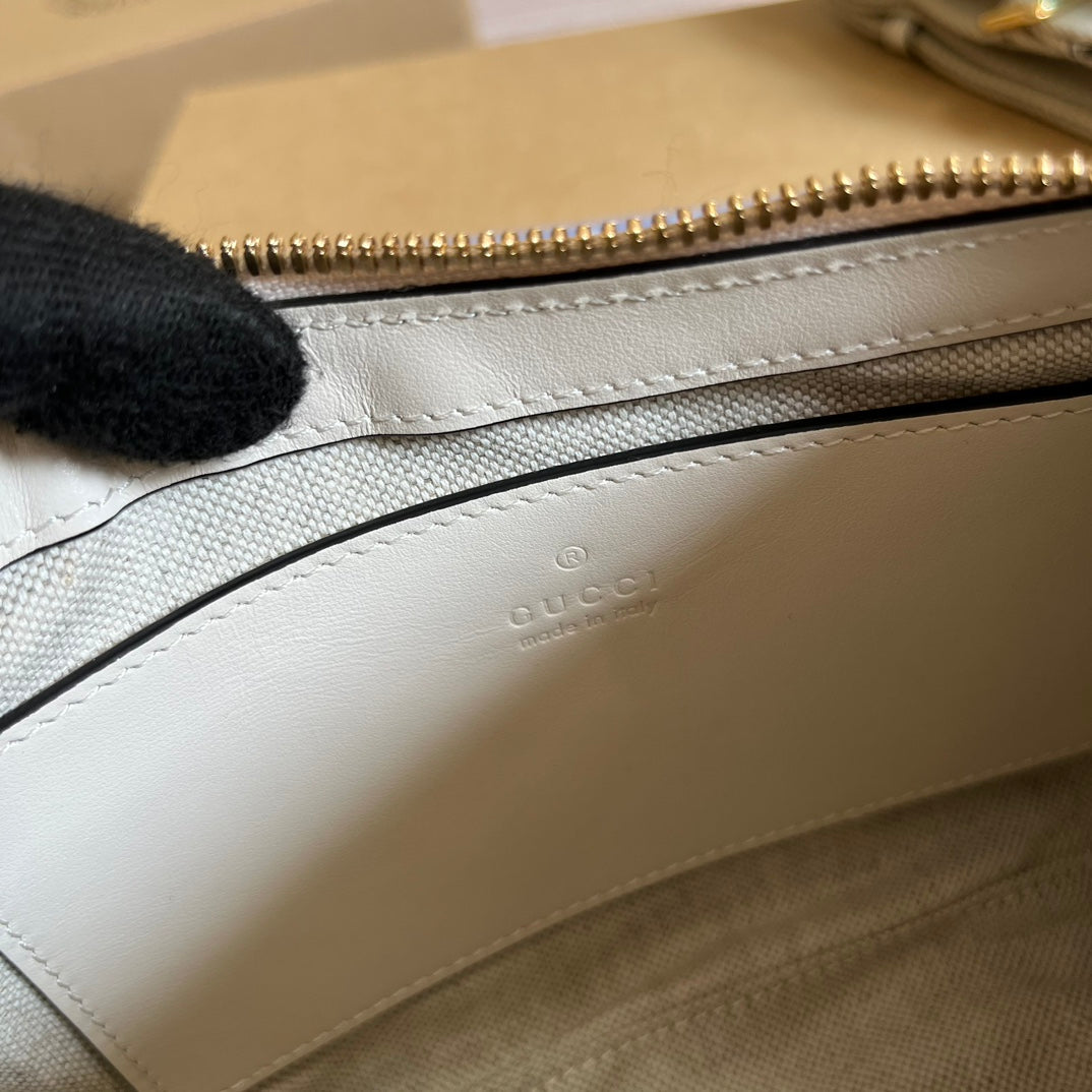 Pronta Entrega – Bolsa Gucci GG Matelassê Couro