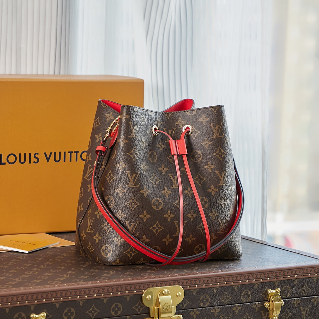 Pronta Entrega – Bolsa Louis Vuitton NéoNoé