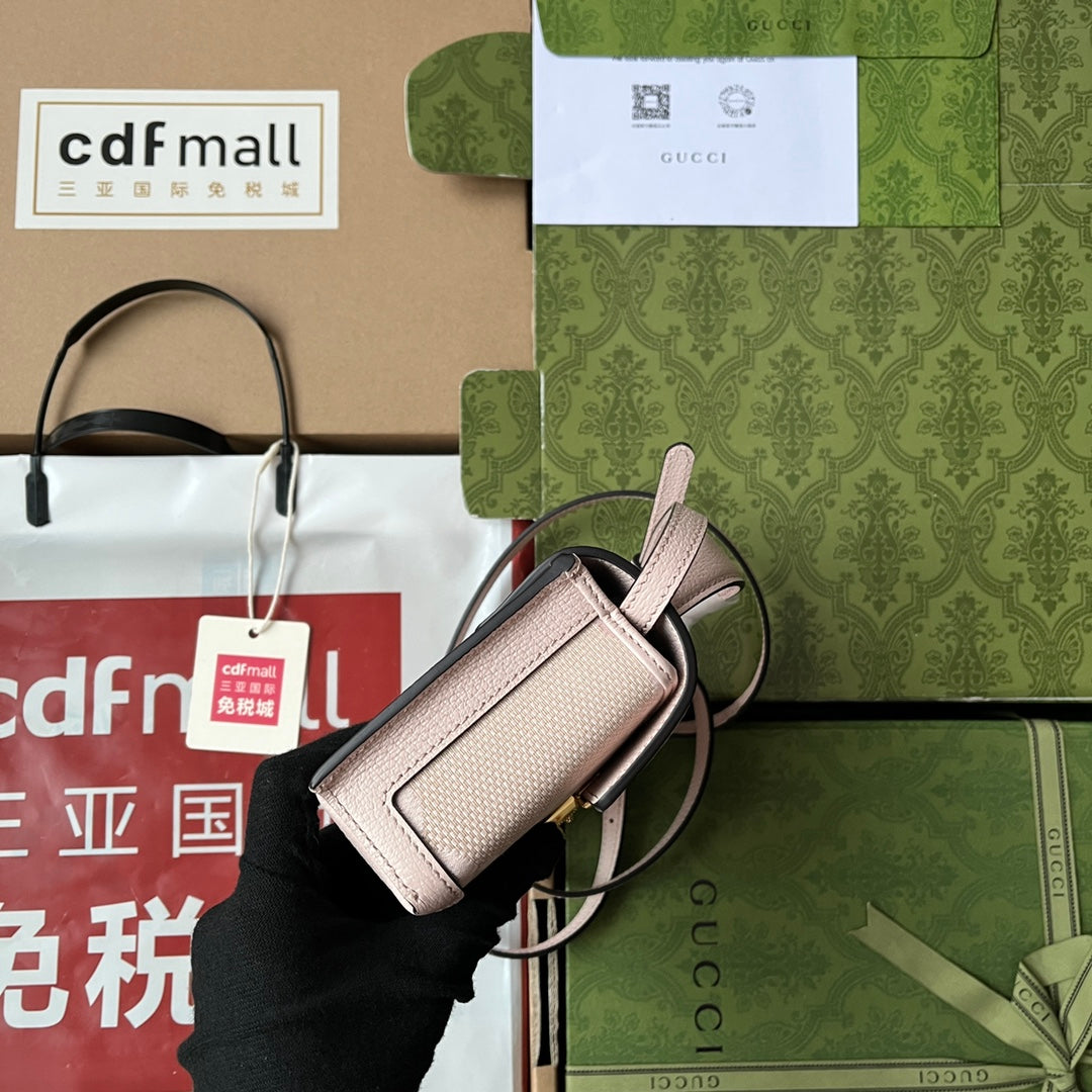 Pronta Entrega – Bolsa Gucci Padlock Jumbo GG Mini