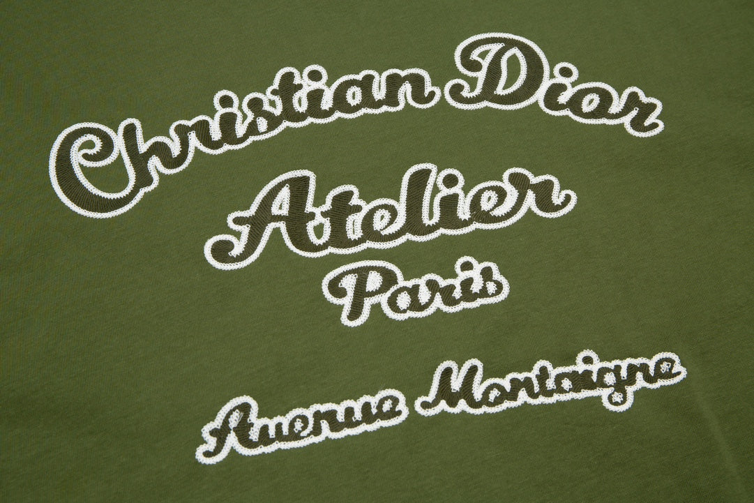 Pronta Entrega – Camiseta Modelo Dior