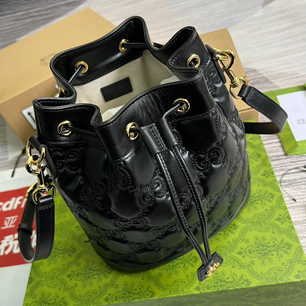 Pronta Entrega – Bolsa Gucci Bucket GG Matelassê