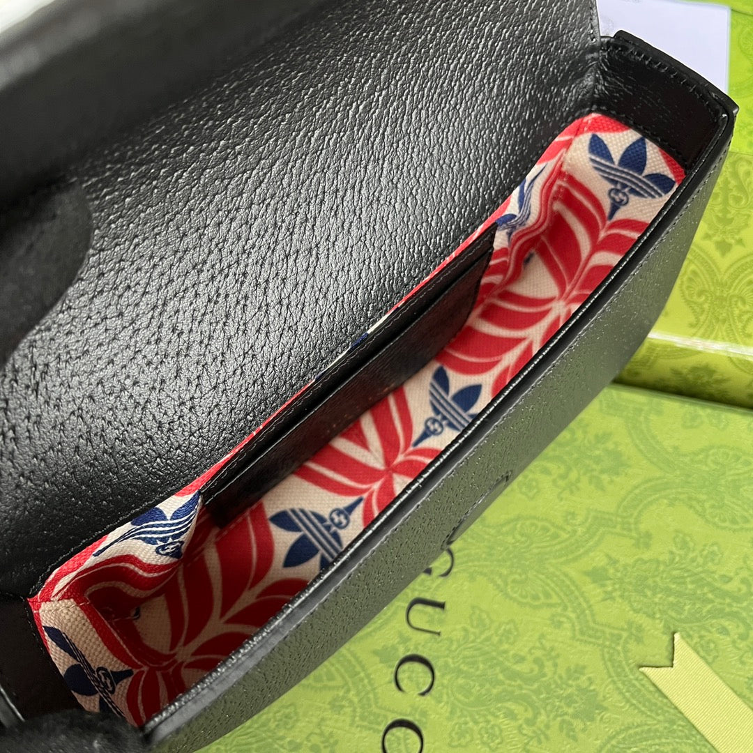 Pronta Entrega – Bolsa Gucci x Adidas Mini