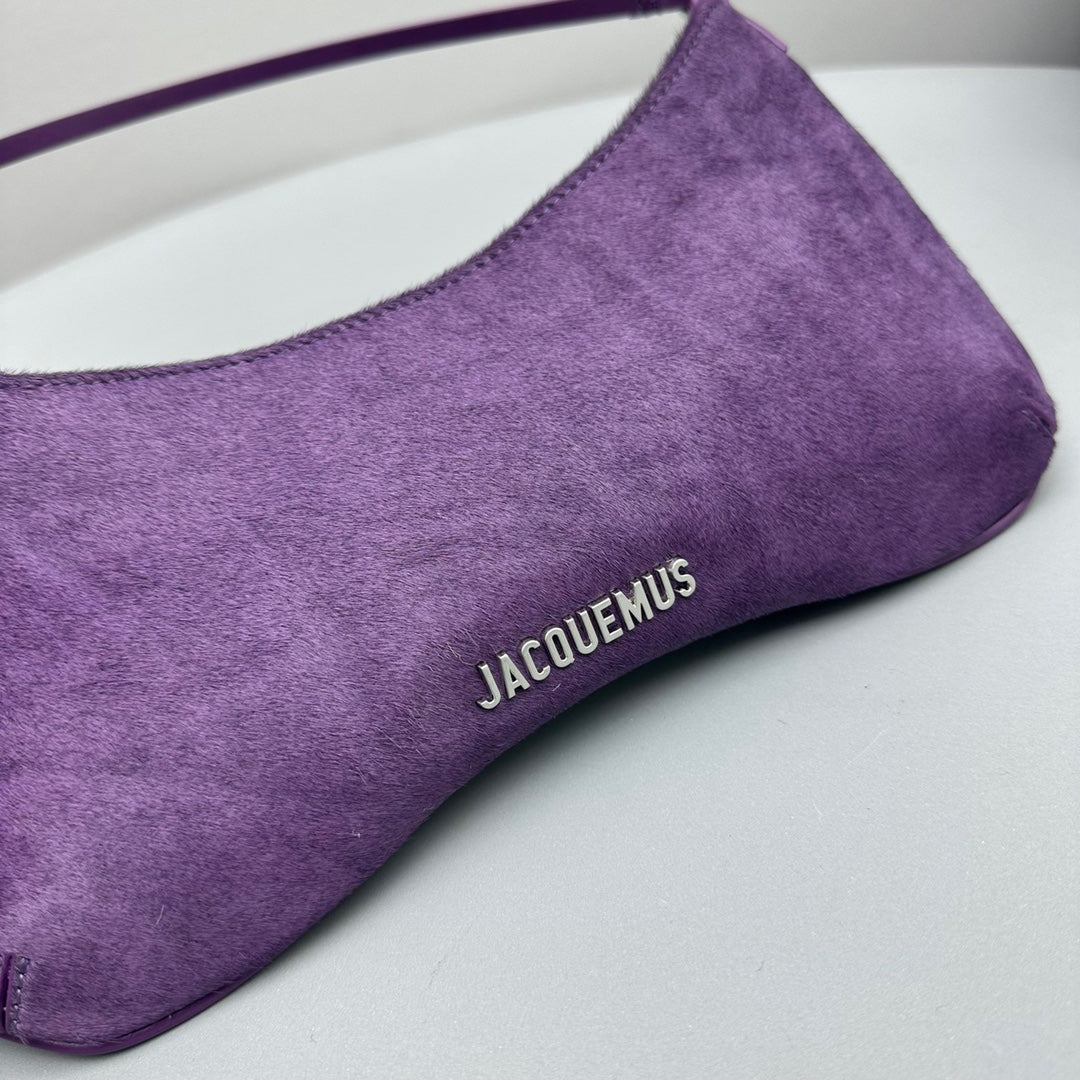 Pronta Entrega – Bolsa Modelo Jacquemus Le Bisou