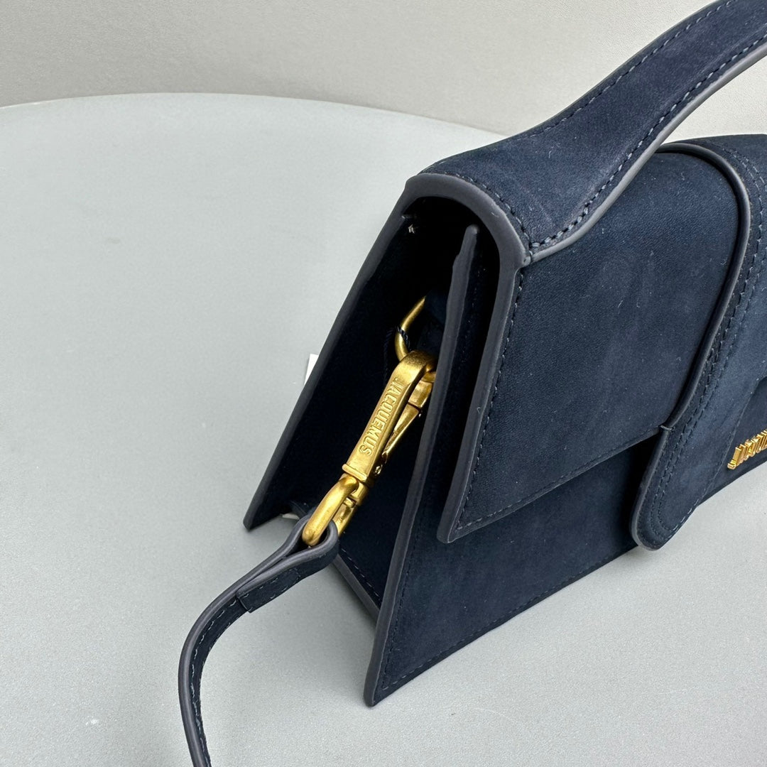 Pronta Entrega – Bolsa Modelo Jacquemus Tote Le Grand Bambino Nobuck