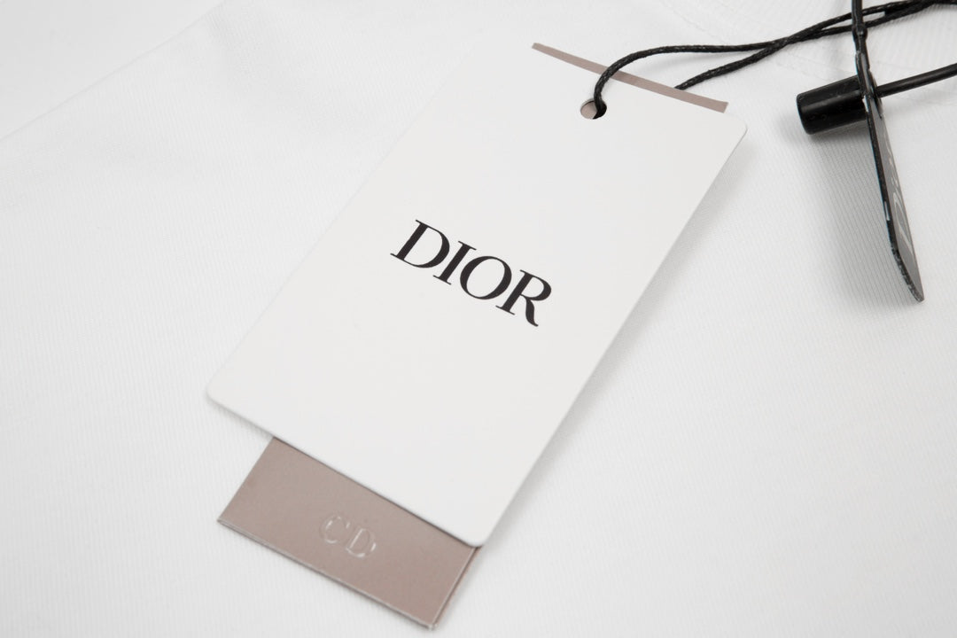 Pronta Entrega – Camiseta Modelo Dior
