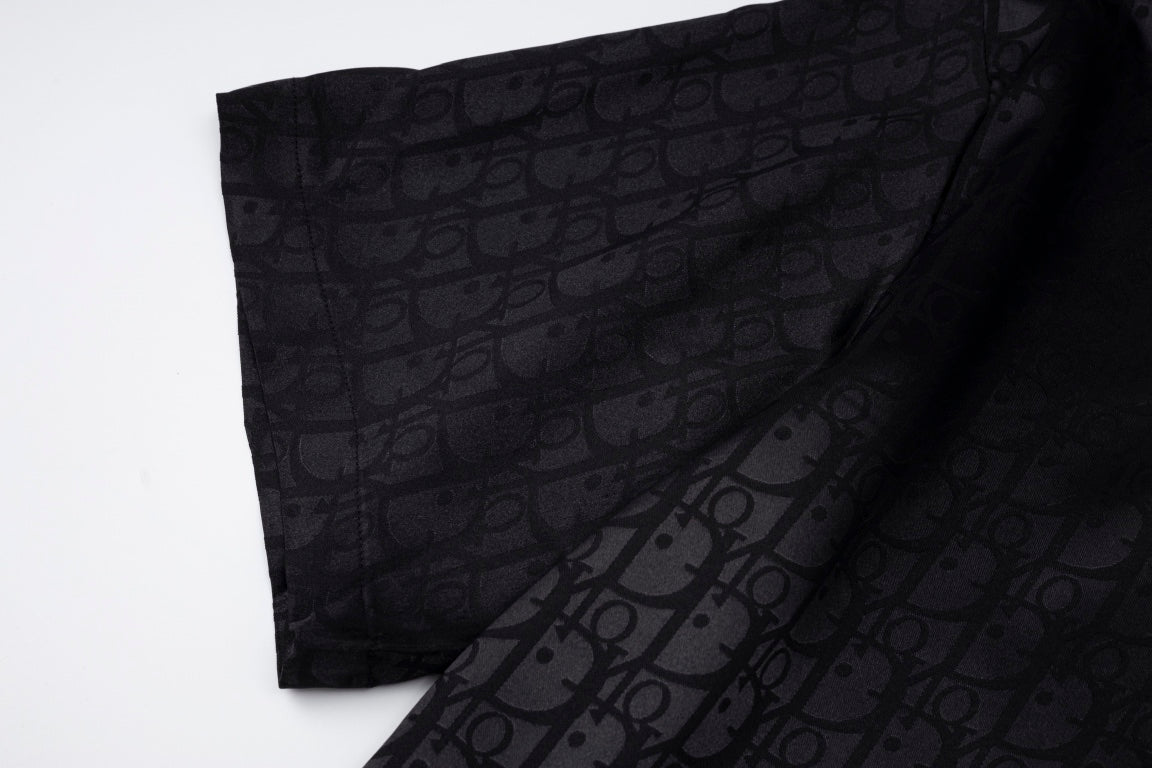 Pronta Entrega – Camisa Modelo Dior