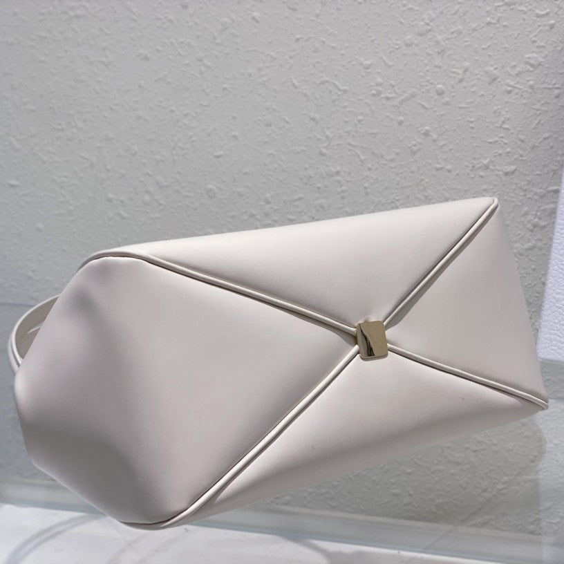Pronta Entrega – Bolsa Modelo Dior Key Bag