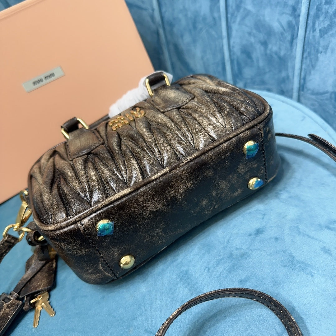 Pronta Entrega – Bolsa Modelo Miu Miu Tote de Couro Matelassê