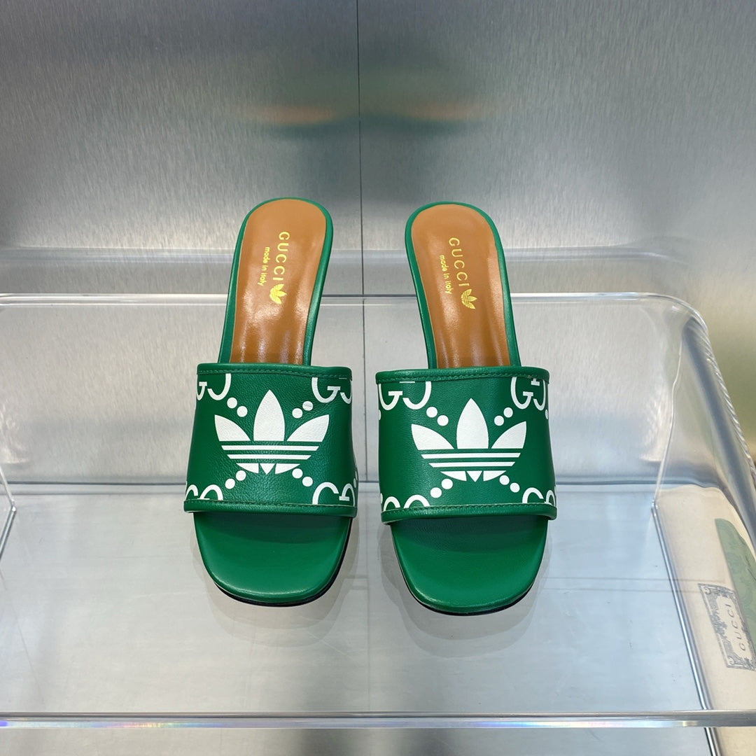 Pronta Entrega – Slide Modelo Adidas X Gucci