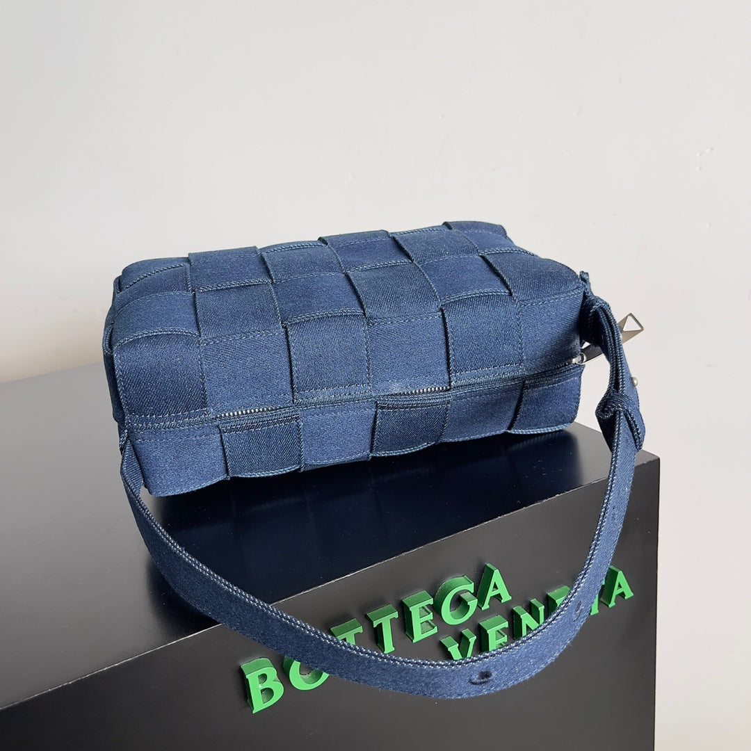 Pronta Entrega – Bolsa Modelo Bottega Cassete Transversal