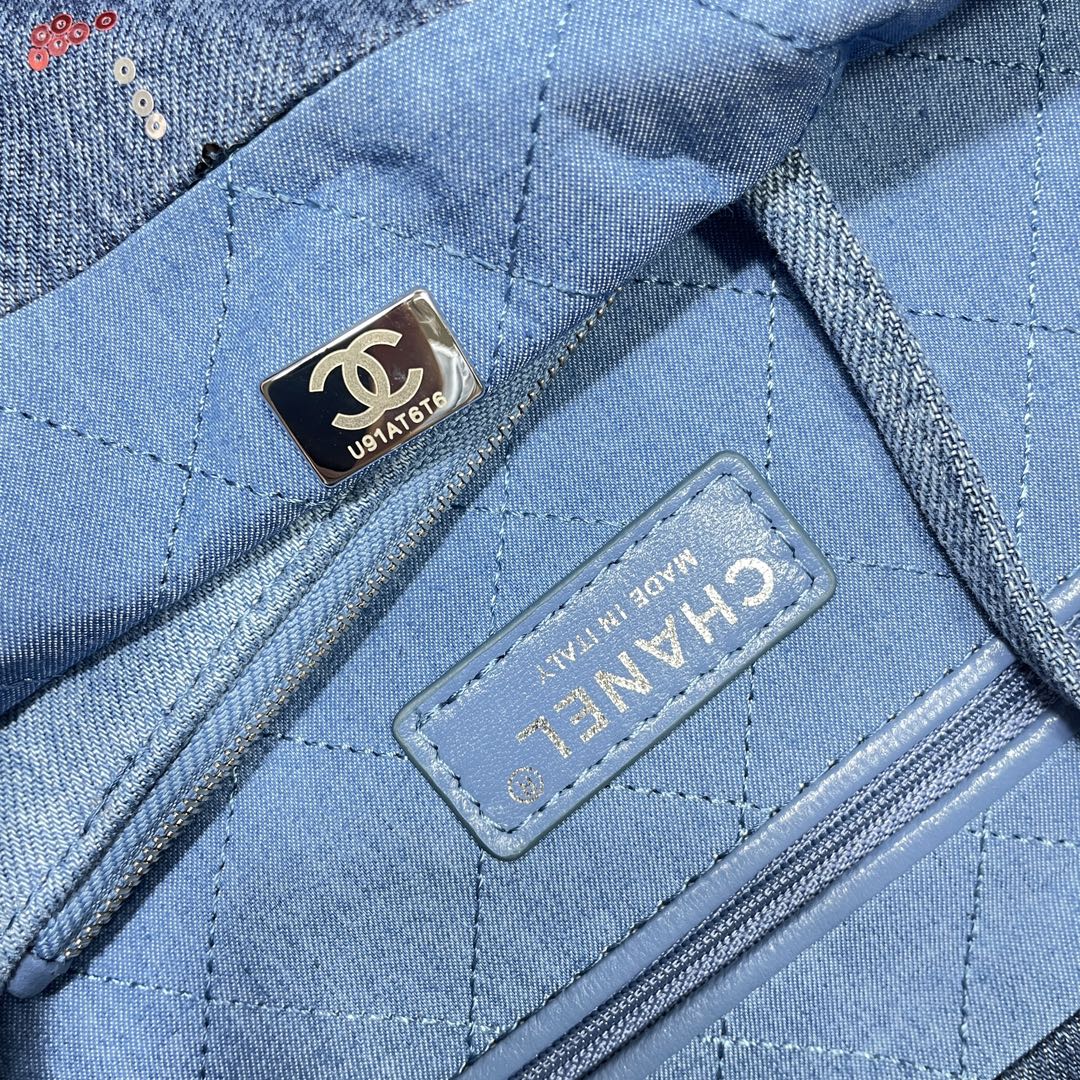 Pronta Entrega – Mochila Modelo Chanel 22
