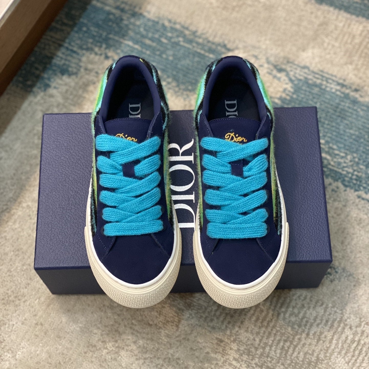 Pronta Entrega – Tênis Modelo Dior