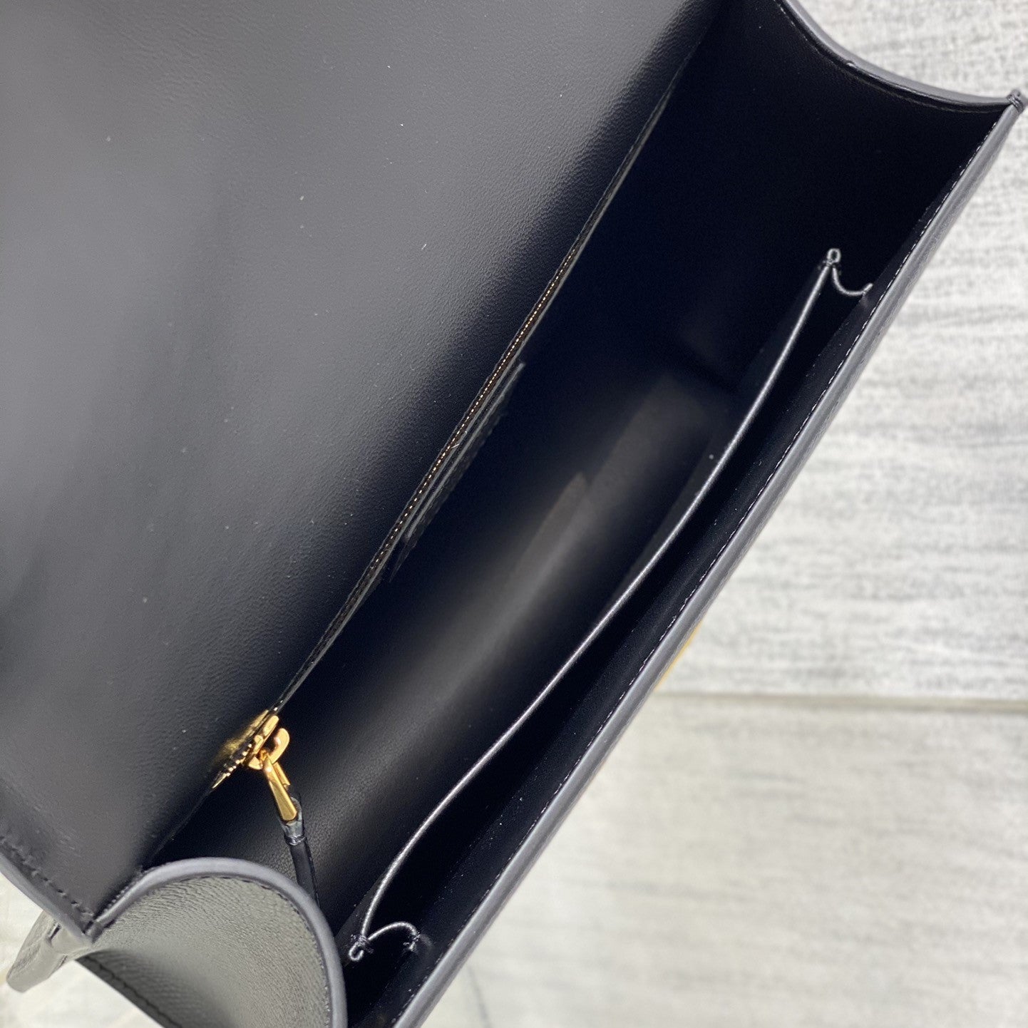 Pronta Entrega – Bolsa Modelo Dіоr 30 Montaigne