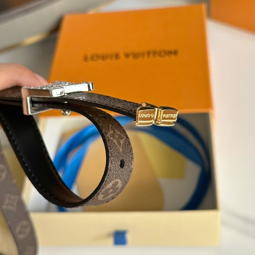Pronta Entrega – Cinto Modelo Lоuіѕ Vuіttоn Reversível Pretty LV 20 mm