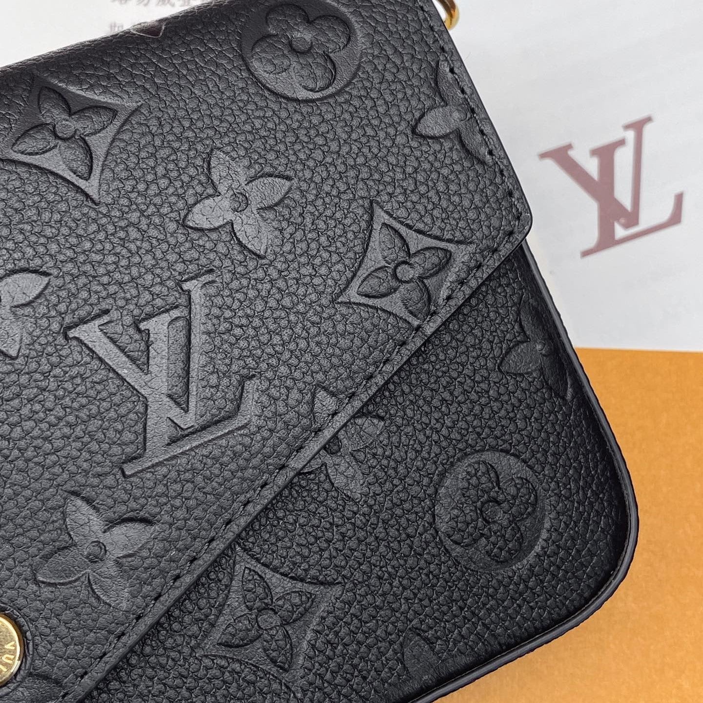 Pronta Entrega – PRONTA-ENTREGA – Bolsa Modelo Louis Vuitton Felicie Pochette