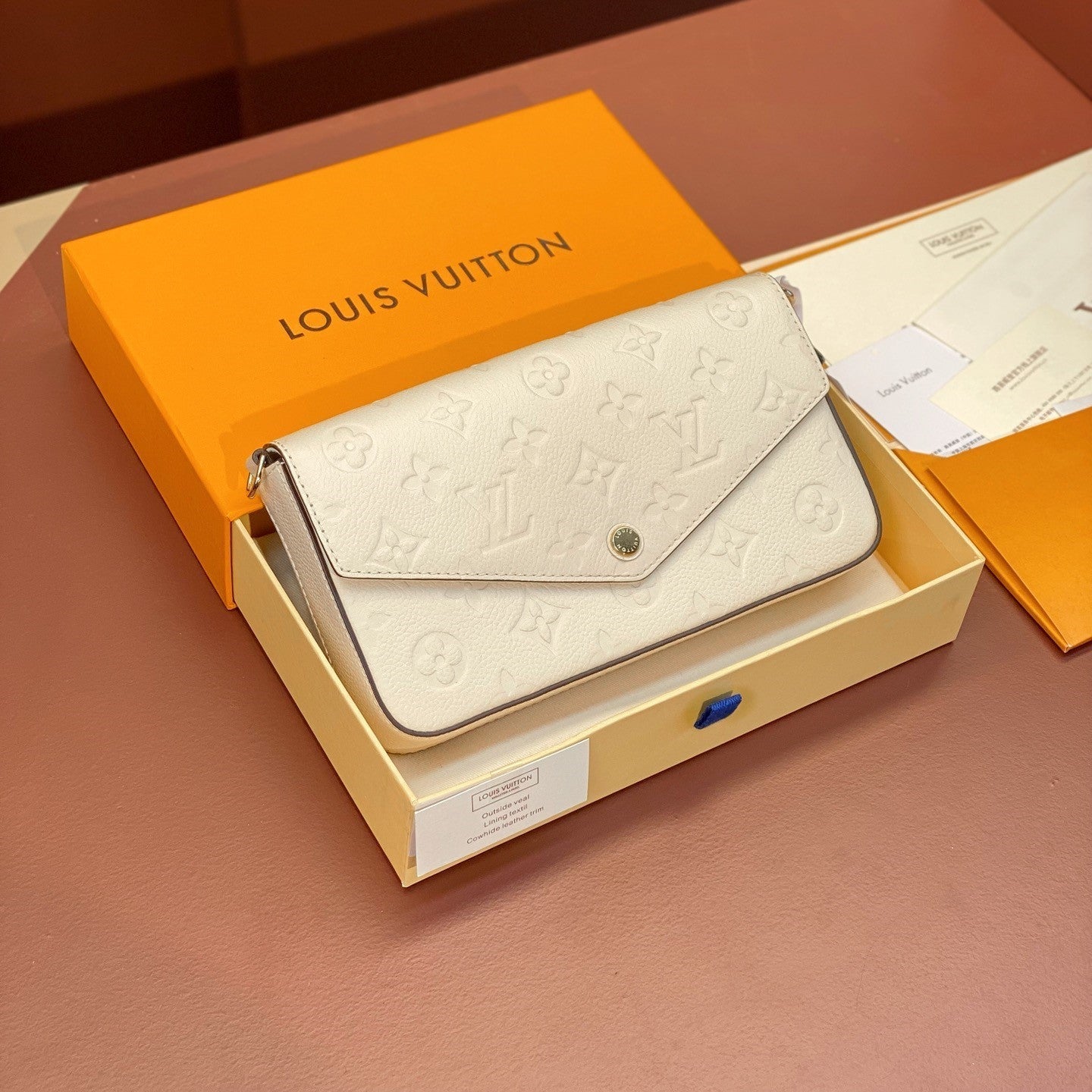 Pronta Entrega – Bolsa Modelo Louis Vuitton Felicie Pochette