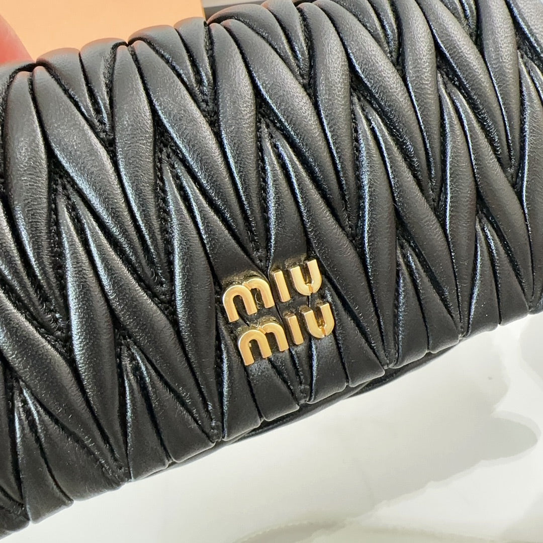 Pronta Entrega – Bolsa Miu Miu Mini em Couro Nappa Matelassé
