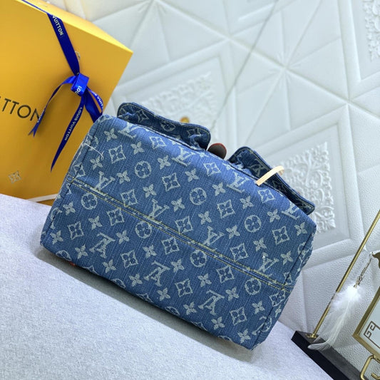 Pronta Entrega – Mochila Modelo Louis Vuitton Monogram Denim Logo Gold Tan