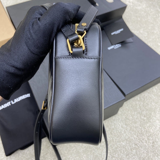 Pronta Entrega – Bolsa Modelo Saint Laurent Tranvesal Lou