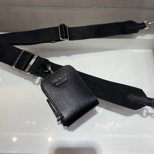 Pronta Entrega – Bolsa Modelo Prada Envelope Mini em Couro Saffiano