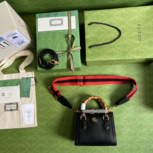 Pronta Entrega – Bolsa Gucci Diana Mini Tote
