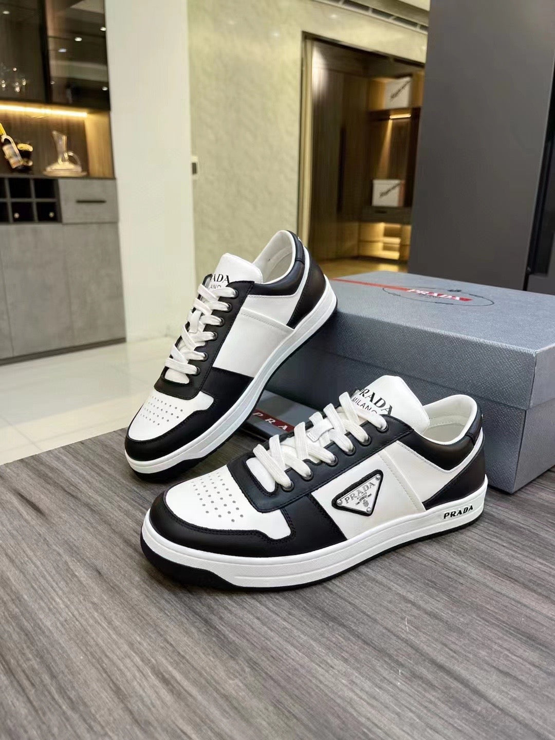 Pronta Entrega – Sneaker Modelo Prada