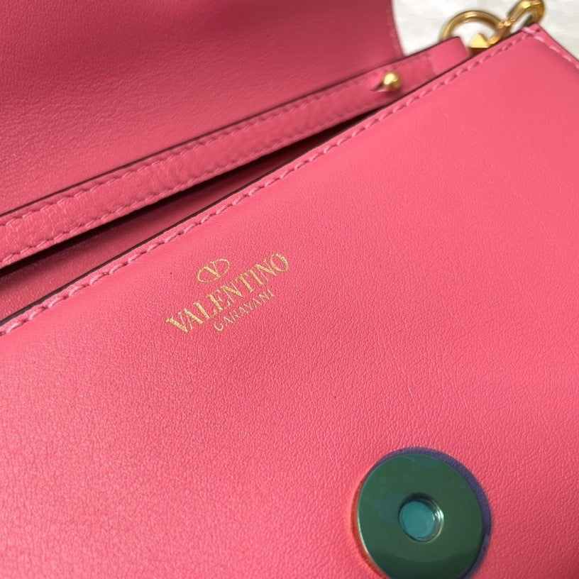 Pronta Entrega – Bolsa Transversal Modelo Valentino Garavani Rosa
