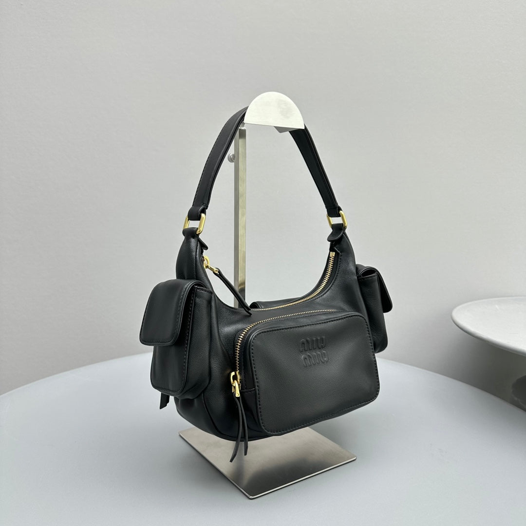 Pronta Entrega – Bolsa Miu Miu Pocket em Couro Napa